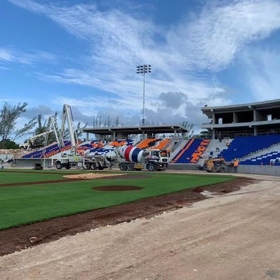 سعر جيد نصيحة لأعلى ملعب بلاستيكي قابل للطي جلوس مثبت على الأرض لكبار الشخصيات متصل