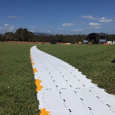 HDPE المواد المحمولة حدث الأرضيات للأشعة فوق البنفسجية مقاومة العفن في الهواء الطلق