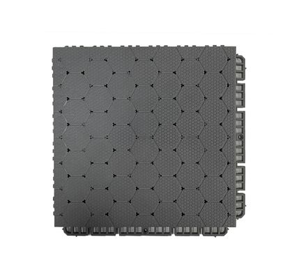 سعر جيد بلاط PP الأحمر المقاوم للصدمات لملاعب الرياضة الداخلية والخارجية متصل