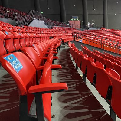 سعر جيد مقاعد الملاعب الرياضية البلاستيكية الثابتة المضادة للشيخوخة نوع التثبيت العمودي متصل