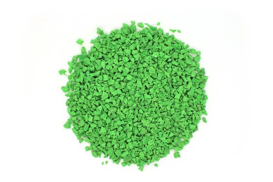 سعر جيد الطول ≥ 100% EPDM كثافة حبيبات المطاط 1.4-1.6 G/Cm3 صلابة 60-70 الشاطئ A متصل