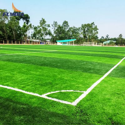 سعر جيد الكثافة العالية 40-60 ملم الخضراء PE PP العشب الاصطناعي لكرة القدم متصل